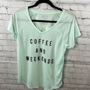 👕 Mint Green Graphic Tee - Size Medium - Brand: Freeze - V-Neck